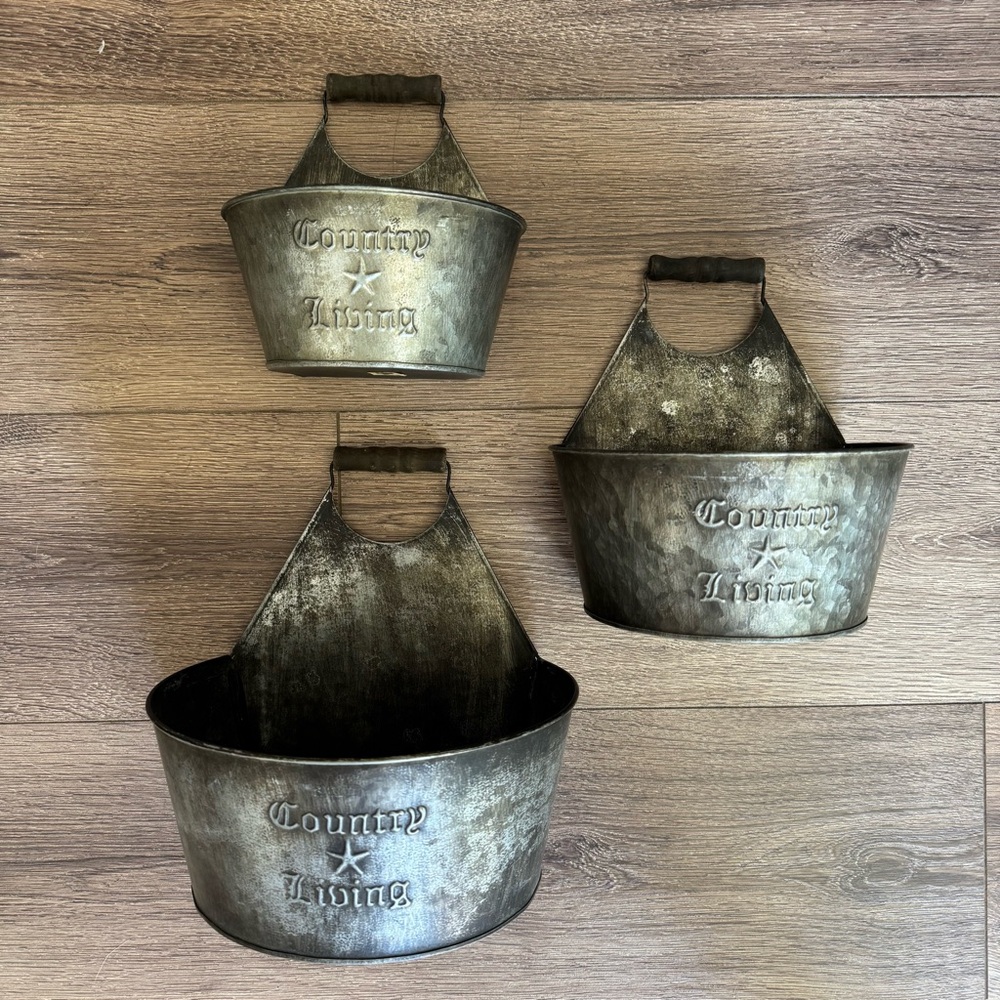 Set of 3 Country Living Rustic Distressed Metal Wall Hanging Galvanized Buckets